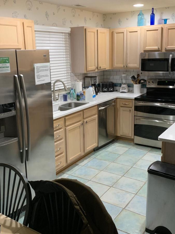 Pets Ok Rest A Shored A Secure And Comfortable Home Flat Screen T Vs In All Rooms Fully Stocked With Plenty Of Amenities Private Inground Pool Gas Fireplace Rents Sat To Sat Full Weeks Only Nags Head Bagian luar foto